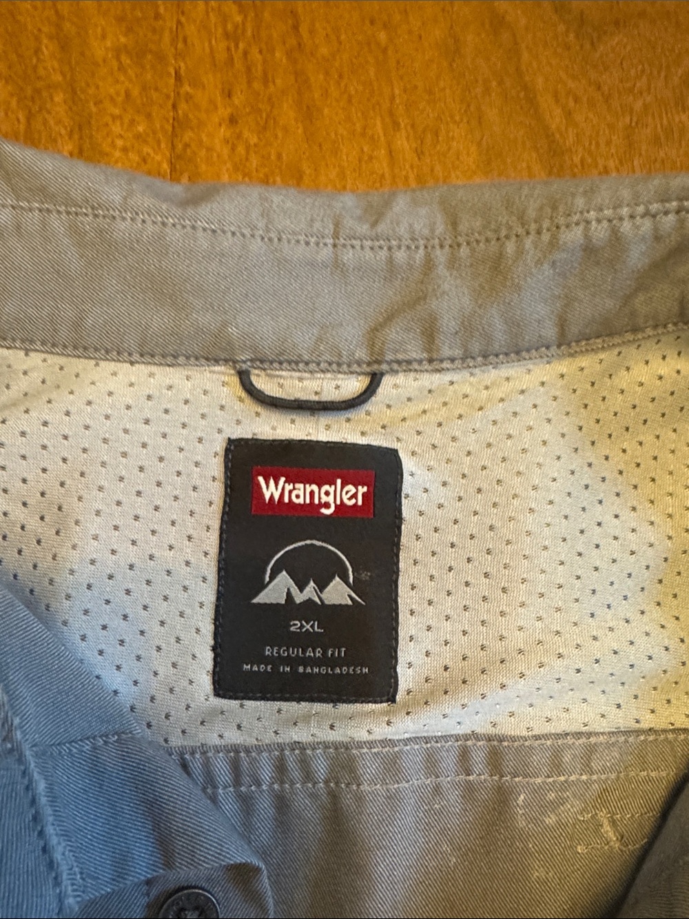 Wrangler Light Blue Short Sleeve Button-Down Work Shirt - Picture 2 of 3